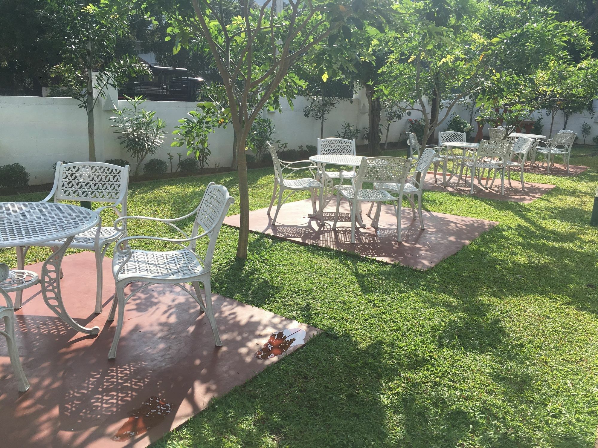 Lavonka Tourist Rest Hotel Anuradhapura Ngoại thất bức ảnh